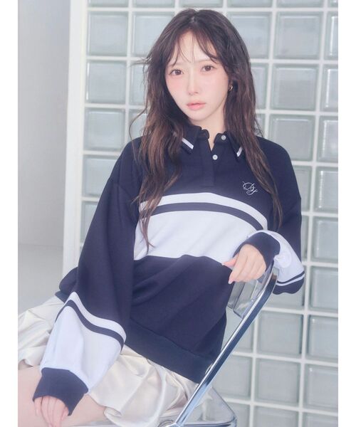 dazzlin（ダズリン）の「【≠ME 谷崎早耶コラボ】ポロライクラインスウェット（スウェット・レディース・ネイビー/ピンク/ブルー・FREE）」の2枚目の写真