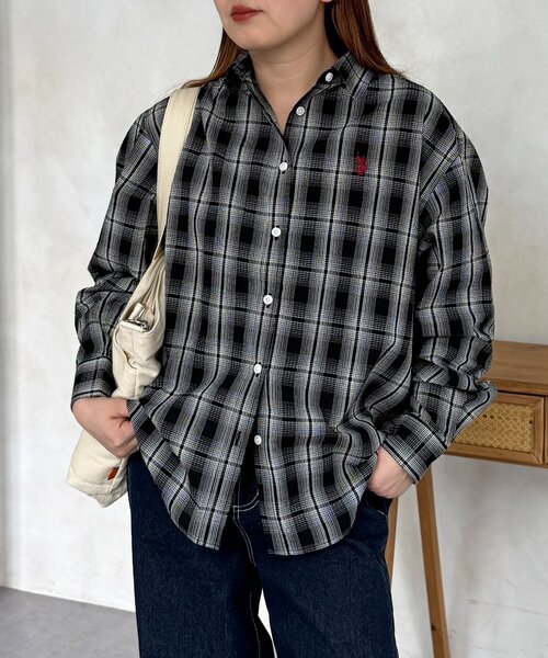 U.S. POLO ASSN.(ユーエスポロアッスン)の「【U.S. POLO ASSN.】シアサッカー長袖シャツ(シャツ/ブラウス・レディース・アイボリー/ブラック/ブルー/レッド・FREE)」の1枚目の写真