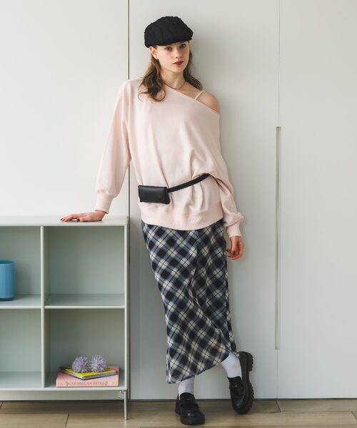 RETRO GIRL（レトロガール）の「ワンショルスウェット（スウェット・レディース・ナチュラル/ホワイト系その他/ピンク・FREE）」の7枚目の写真