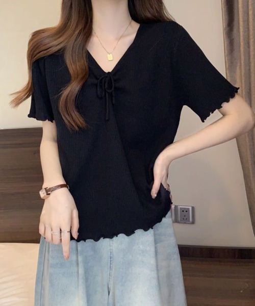 SallyLunn(サリーラン)の「フロントリボンVネックリブトップス(Tシャツ/カットソー・レディース・レッド/ブラック・LARGE/MEDIUM)」の12枚目の写真