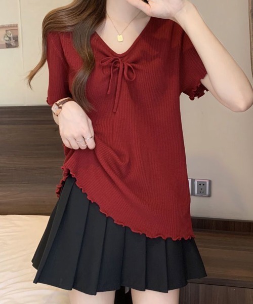 SallyLunn(サリーラン)の「フロントリボンVネックリブトップス(Tシャツ/カットソー・レディース・レッド/ブラック・LARGE/MEDIUM)」の7枚目の写真