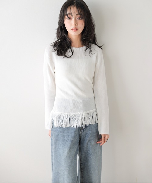 AMELY(エミリー)の「フリンジリブニットトップス(ニット/セーター・レディース・ブラック/その他/ホワイト・フリー)」の2枚目の写真
