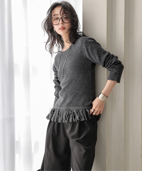 AMELY(エミリー)の「フリンジリブニットトップス(ニット/セーター・レディース・ブラック/その他/ホワイト・フリー)」の3枚目の写真