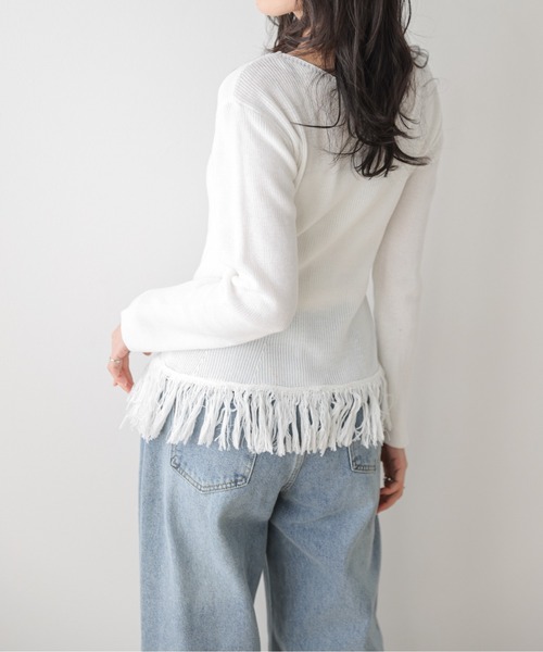 AMELY(エミリー)の「フリンジリブニットトップス(ニット/セーター・レディース・ブラック/その他/ホワイト・フリー)」の12枚目の写真