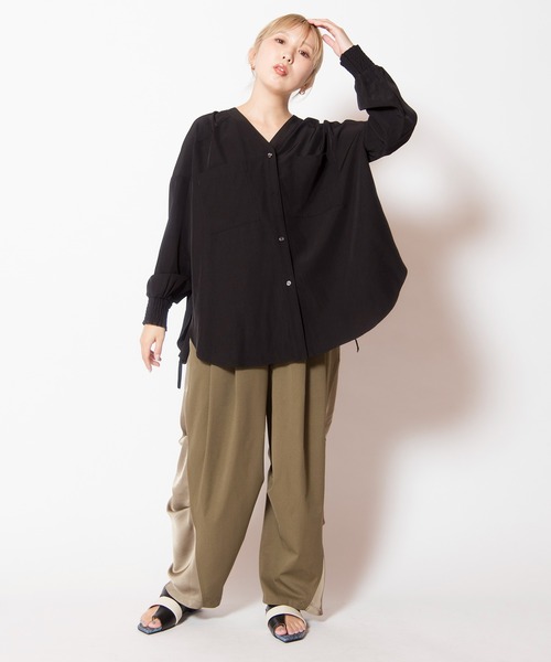 OSMOSIS(オズモーシス)の「ドロストヘムビッグシャツ(シャツ/ブラウス・レディース・ホワイト/ピンク/ブラック/サックスブルー・ONE SIZE)」の21枚目の写真