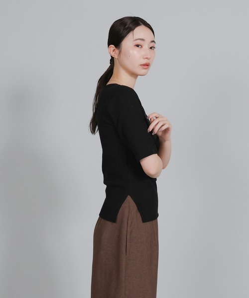 select MOCA Et(セレクトモカエト)の「【Et】side-slit ribbed T-shirt(Tシャツ/カットソー・レディース・ホワイト/ライトグレー/ブラック・FREE)」の10枚目の写真