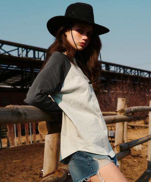 ERER(エルエル)の「Logo Raglan long-sleeved T-shirt Mint(Tシャツ/カットソー・レディース・ミント・F)」の3枚目の写真