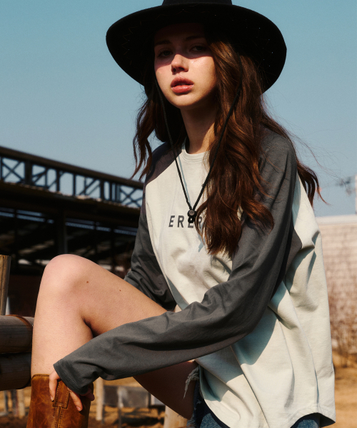 ERER(エルエル)の「Logo Raglan long-sleeved T-shirt Mint(Tシャツ/カットソー・レディース・ミント・F)」の4枚目の写真