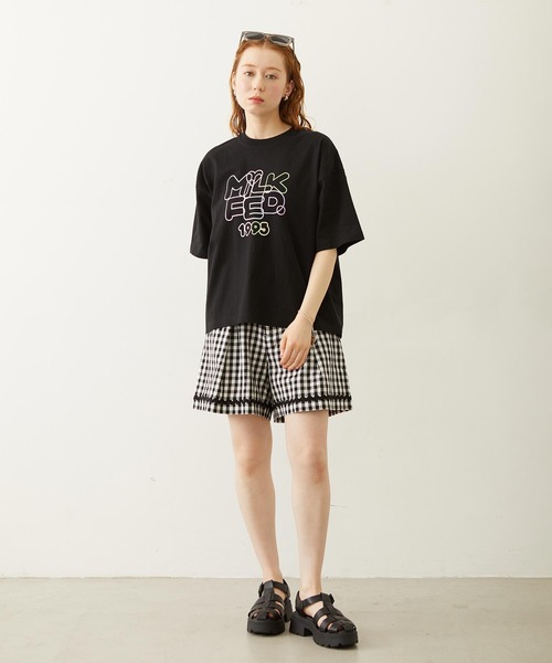 MILKFED.（ミルクフェド）の「TRIMMED GINGHAM CHECK SHORTS（その他パンツ・レディース・ブラウン/レッド/ブラック・ONE SIZE）」の4枚目の写真