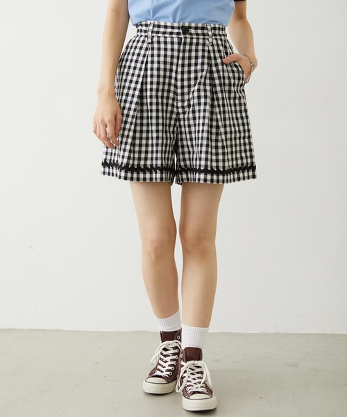 MILKFED.（ミルクフェド）の「TRIMMED GINGHAM CHECK SHORTS（その他パンツ・レディース・ブラウン/レッド/ブラック・ONE SIZE）」の8枚目の写真