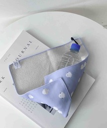 AS KNOW AS plus（アズノゥアズプラス）の「ピタッと密着マルチハンドタオル（ハンカチ/ハンドタオル）」