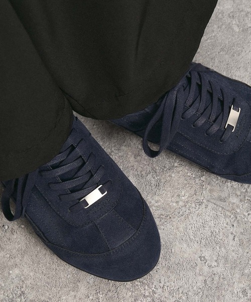 Alfred Alex(アルフレッドアレックス)の「【Alfred Alex】Metal Parts Racing Shoes / メタルパーツ レーシングシューズ(スニーカー・メンズ・ブラウン/チャコール/ブラック・L/M/S)」の2枚目の写真