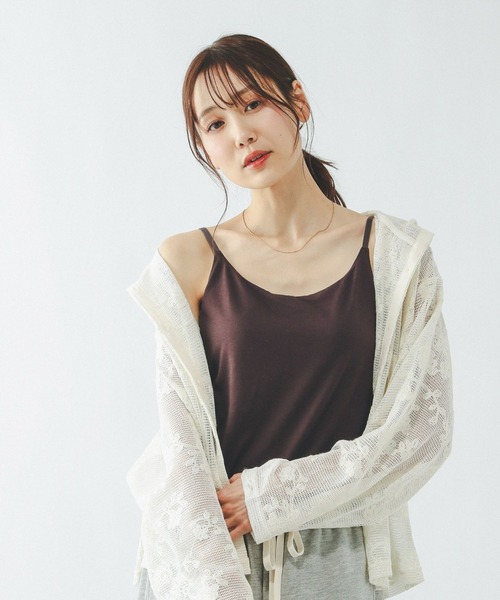 GLOBAL WORK（グローバルワーク）の「Fffit エフィット/カップ付きキャミUネック/625136（キャミソール・レディース・ダークブラウン/ブラック/オフホワイト・LARGE/X-LARGE/SMALL/MEDIUM）」の3枚目の写真