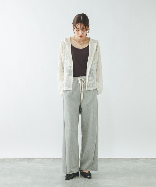 GLOBAL WORK（グローバルワーク）の「Fffit エフィット/カップ付きキャミUネック/625136（キャミソール・レディース・ダークブラウン/ブラック/オフホワイト・LARGE/X-LARGE/SMALL/MEDIUM）」の13枚目の写真