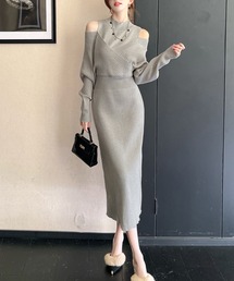 肩出しロングニットワンピース