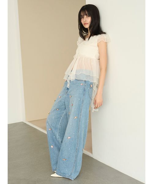 LILY BROWN（リリーブラウン）の「[L.B CANDY STOCK]バリエーションビジューデニムパンツ（その他パンツ・レディース・ブルー/ライトブルー・1/0）」の9枚目の写真