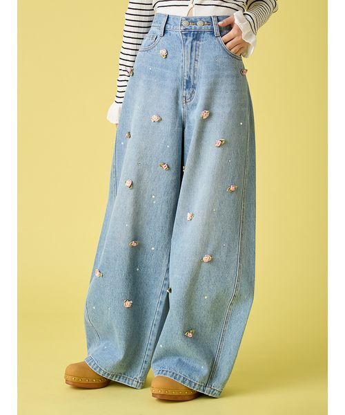 LILY BROWN（リリーブラウン）の「[L.B CANDY STOCK]バリエーションビジューデニムパンツ（その他パンツ・レディース・ブルー/ライトブルー・1/0）」の16枚目の写真