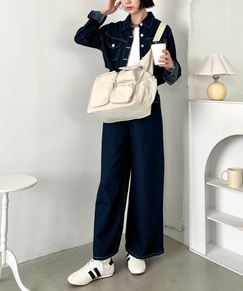 wears(ウェアーズ)の「2wayマルチポケットナイロンショルダーバッグ(ショルダーバッグ・レディース・ダークグレー/ブラック/アイボリー・FREE)」の16枚目の写真