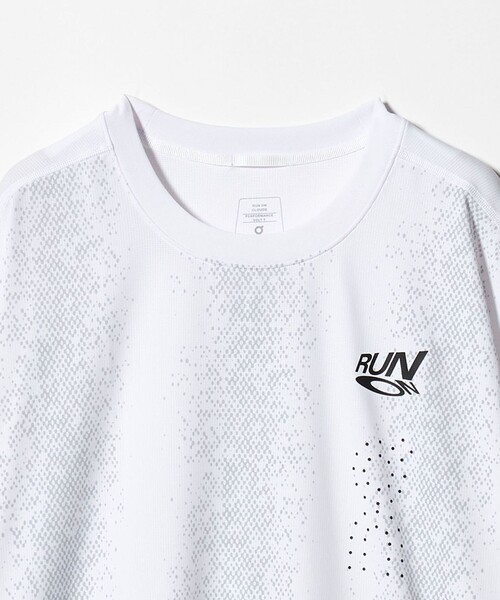 On(オン)の「<On>Performance Volt-T/Tシャツ(Tシャツ/カットソー・メンズ・ダークグレー/ホワイト・M/S/L/XL)」の3枚目の写真