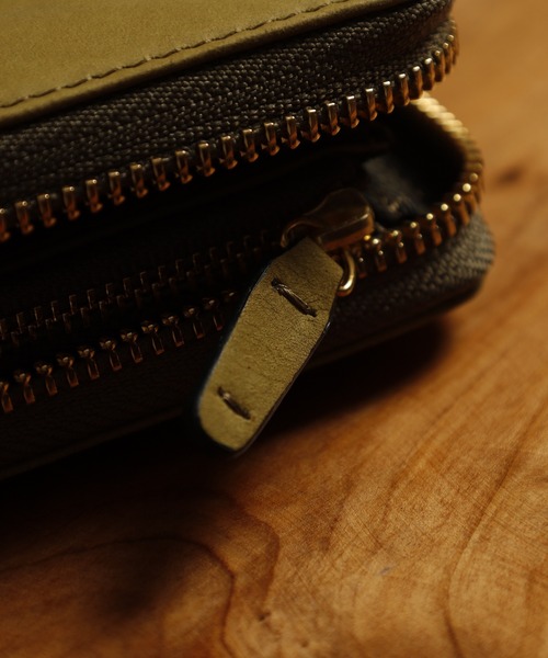 FUNALIVE（ファンアライブ）の「Bianchi ヌバック革ラウンドファスナーロングウォレット（財布・メンズ・グリーン・フリー）」の16枚目の写真