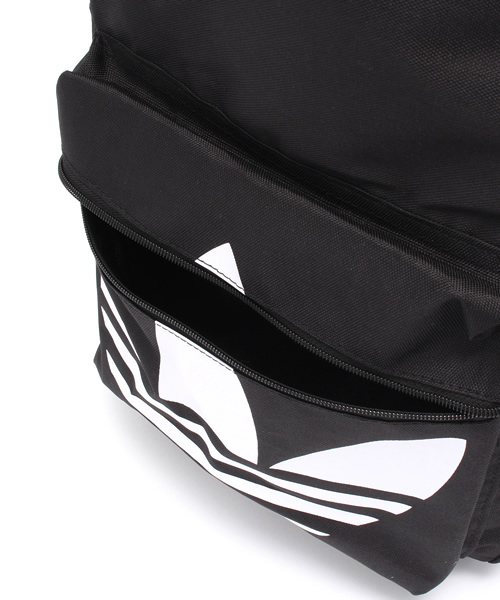 adidas Originals（アディダスオリジナルス）の「オリジナルス　リュック　バックパック　[BACKPACK CLASSIC TREFOIL]（バックパック/リュック・メンズ・ブラック/イエロー/グリーン/ピンク/ブルー/ネイビー/ライトピンク/バーガンディー・FREE）」の12枚目の写真