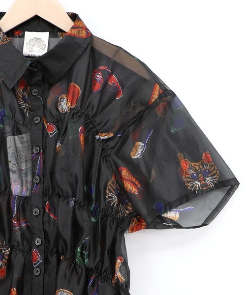 ScoLar(スカラー)の「161662:おしゃれネコちゃん柄シアーシャツ(シャツ/ブラウス・レディース・アイボリー/ブラック・M)」の7枚目の写真