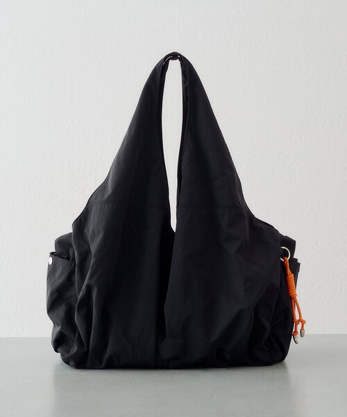 Kastane（カスタネ）の「【WEB限定/A4サイズ】トラベルBAG（トートバッグ・レディース・アイボリー/ブラック・FREE）」の2枚目の写真