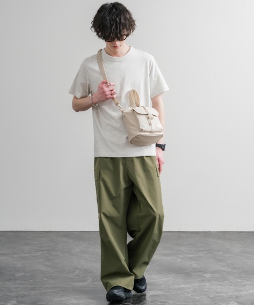THE NORTH FACE(ザノースフェイス)の「THE NORTH FACE ザ・ノースフェイス BREEZE BUCKET BAG 巾着型ショルダーバッグ/ハンドバッグ(ショルダーバッグ・メンズ・ブラック/ホワイト/ピンク/バイオレット/グレー・FREE)」の9枚目の写真
