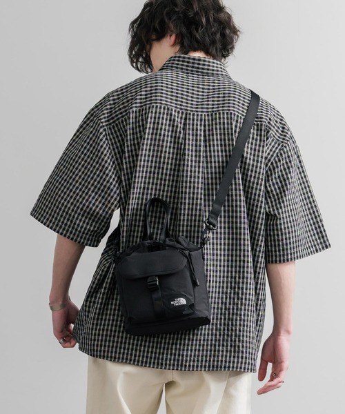 THE NORTH FACE(ザノースフェイス)の「THE NORTH FACE ザ・ノースフェイス BREEZE BUCKET BAG 巾着型ショルダーバッグ/ハンドバッグ(ショルダーバッグ・メンズ・ブラック/ホワイト/ピンク/バイオレット/グレー・FREE)」の13枚目の写真