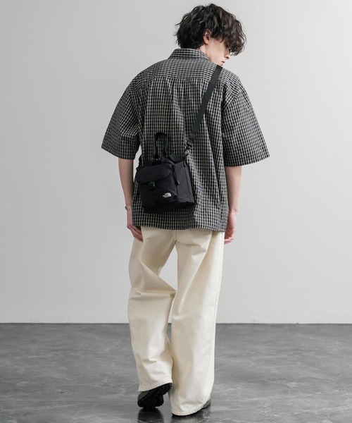 THE NORTH FACE(ザノースフェイス)の「THE NORTH FACE ザ・ノースフェイス BREEZE BUCKET BAG 巾着型ショルダーバッグ/ハンドバッグ(ショルダーバッグ・メンズ・ブラック/ホワイト/ピンク/バイオレット/グレー・FREE)」の16枚目の写真