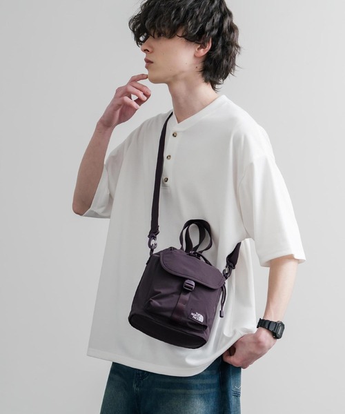 THE NORTH FACE(ザノースフェイス)の「THE NORTH FACE ザ・ノースフェイス BREEZE BUCKET BAG 巾着型ショルダーバッグ/ハンドバッグ(ショルダーバッグ・メンズ・ブラック/ホワイト/ピンク/バイオレット/グレー・FREE)」の22枚目の写真