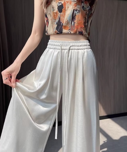 yuue' ( wear )(ユーイ)の「サテンワイドイージーパンツ(その他パンツ・レディース・アイボリー/ブラック・M/L)」の21枚目の写真