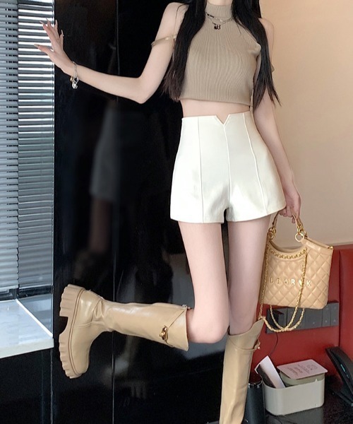 SHEPP（シープ）の「フロントスリット風 センターラインショートパンツ（その他パンツ・レディース・ホワイト/ブラック・M/S）」の14枚目の写真
