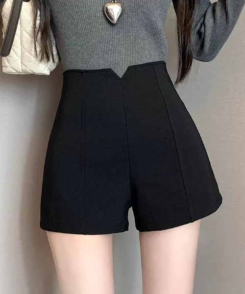SHEPP（シープ）の「フロントスリット風 センターラインショートパンツ（その他パンツ・レディース・ホワイト/ブラック・M/S）」の20枚目の写真
