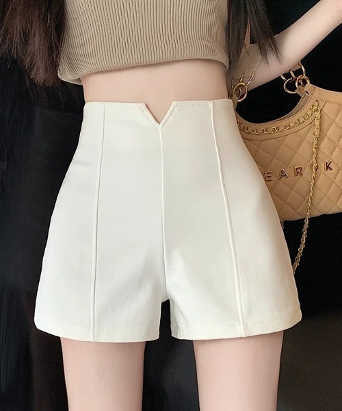 SHEPP（シープ）の「フロントスリット風 センターラインショートパンツ（その他パンツ・レディース・ホワイト/ブラック・M/S）」の10枚目の写真