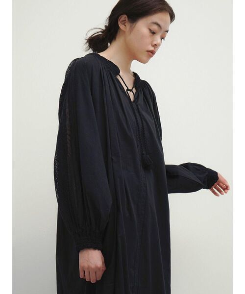 FIKA.（フィーカ）の「Cotton crochet lace onepiece（ワンピース・レディース・ブラック/オフホワイト・MEDIUM）」の15枚目の写真
