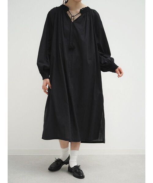 FIKA.（フィーカ）の「Cotton crochet lace onepiece（ワンピース・レディース・ブラック/オフホワイト・MEDIUM）」の17枚目の写真