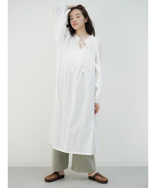 FIKA.（フィーカ）の「Cotton crochet lace onepiece（ワンピース・レディース・ブラック/オフホワイト・MEDIUM）」の5枚目の写真