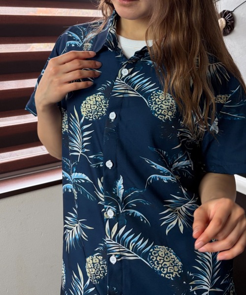 Loco Ocean(ロコオーシャン)の「トロピカル パイナップル 総柄 アロハシャツ / オープンカラーシャツ(シャツ/ブラウス・レディース・ピンク/ネイビー・FREE)」の19枚目の写真