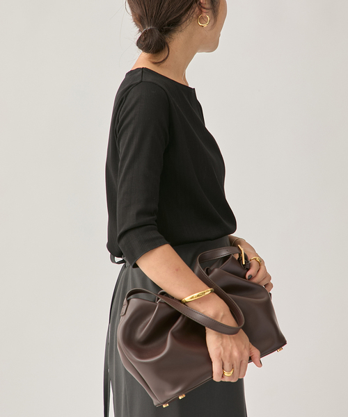VERMEIL par iena（ヴェルメイユパーイエナ）の「《追加》Ballet neck RIB プルオーバー（Tシャツ/カットソー・レディース・ブラック/ホワイト・FREE）」の11枚目の写真