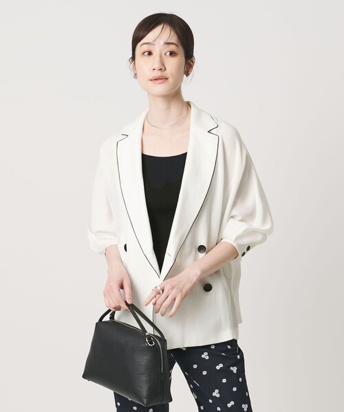 UNITED ARROWS(ユナイテッドアローズ)の「パイピング ドルマン ブラウス ジャケット ‐ウォッシャブル‐(テーラードジャケット・レディース・オフホワイト/ブラック/ネイビー・FREE)」の22枚目の写真