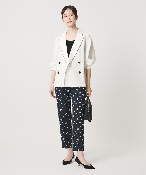 UNITED ARROWS(ユナイテッドアローズ)の「パイピング ドルマン ブラウス ジャケット ‐ウォッシャブル‐(テーラードジャケット・レディース・オフホワイト/ブラック/ネイビー・FREE)」の4枚目の写真