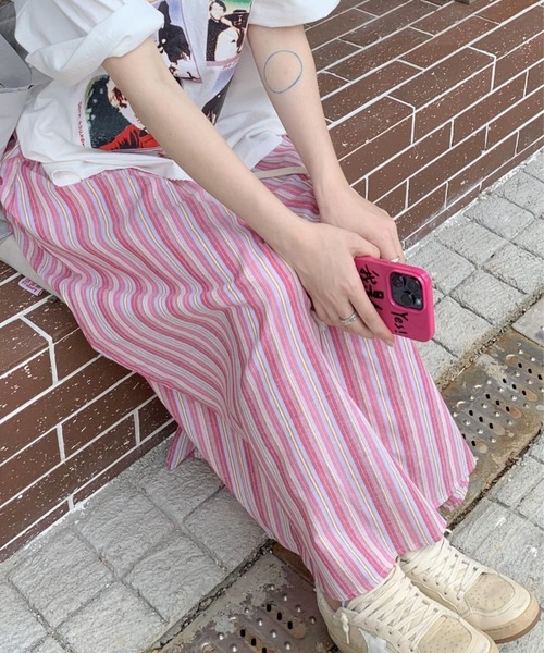 AMAJI（アマジ）の「ストライプ柄ロングスカート　Aライン　ウエストゴム（スカート・レディース・マルチ・FREE）」の5枚目の写真