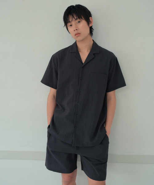 WEDNESDAY OASIS（ウェンズデーオアシス）の「ヨルイージショーツ_CHARCOAL(WB6PT22)（その他パンツ・メンズ・チャコール・MEDIUM/LARGE）」の2枚目の写真