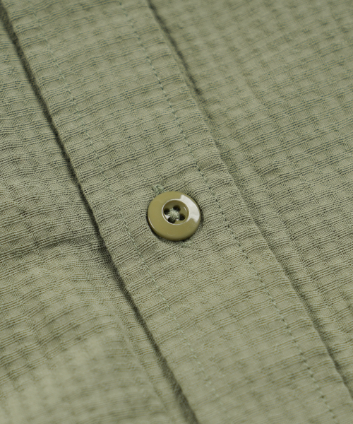 FRIZMWORKS(フリズムワークス)の「OG DOBBY WEAVE SEERSUCKER HALF SHIRT _ OLIVE(シャツ/ブラウス・メンズ・その他・SMALL/MEDIUM/LARGE/X-LARGE)」の5枚目の写真