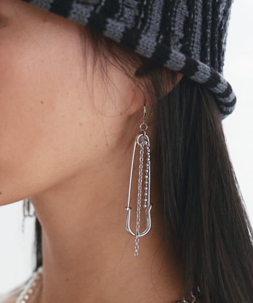 Safety pin multi-drop pierced earrings／セーフティーピンマルチ