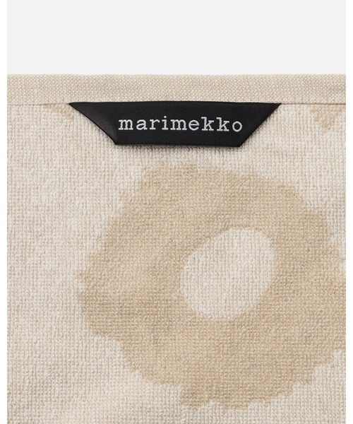 marimekko(マリメッコ)の「Unikko Mini / Towel 30X30cm(ハンカチ/ハンドタオル・レディース・ベージュ・FREE)」の4枚目の写真