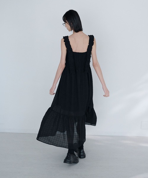 Nora Lily elle(ノラリリーエル)の「still dress(ワンピース・レディース・ライトブルー/ブラック/ネイビー・FREE)」の16枚目の写真