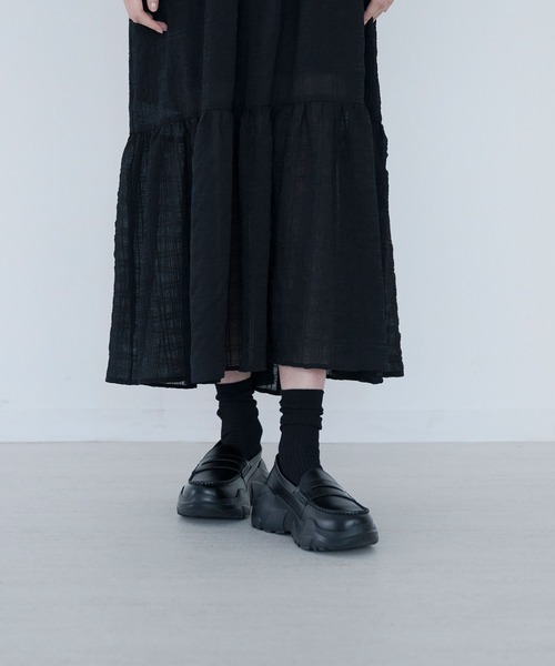 Nora Lily elle(ノラリリーエル)の「still dress(ワンピース・レディース・ライトブルー/ブラック/ネイビー・FREE)」の6枚目の写真