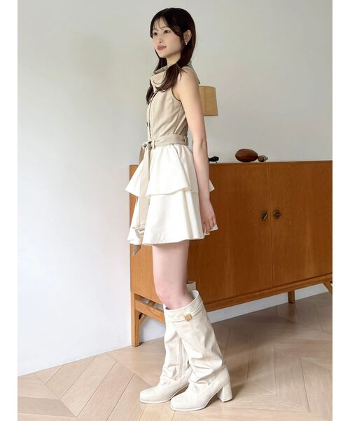 dazzlin(ダズリン)の「ベルトラウンドロングブーツ(ブーツ・レディース・ブラウン/ブラック/アイボリー・LARGE/MEDIUM)」の16枚目の写真
